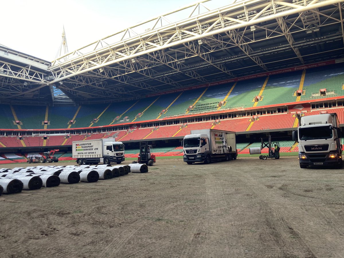 02Clevo's tweet photo. Day 2 of the pitch rebuild is going well - Remove Eclipse Stabilised Turf and relocate to new home! Turf was laid in January and served us well the past 3 months @LeeEvan10942607 https://t.co/k3mmFBAXyp