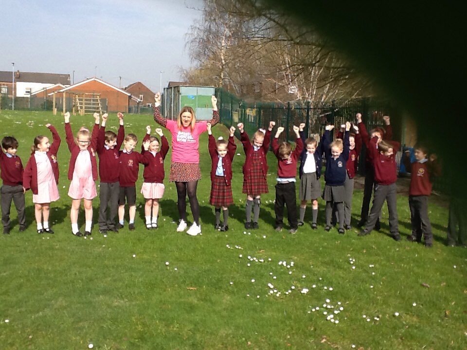 InceCEPrimary's tweet photo. Well done to class 3B for completing the challenge today with Mrs Aspinall. The children really enjoyed running 1k every beak time for the whole of March and Mrs Aspinall has completed 100k for the months in aid of #cancerresearchnow https://t.co/wek3hKLCo5