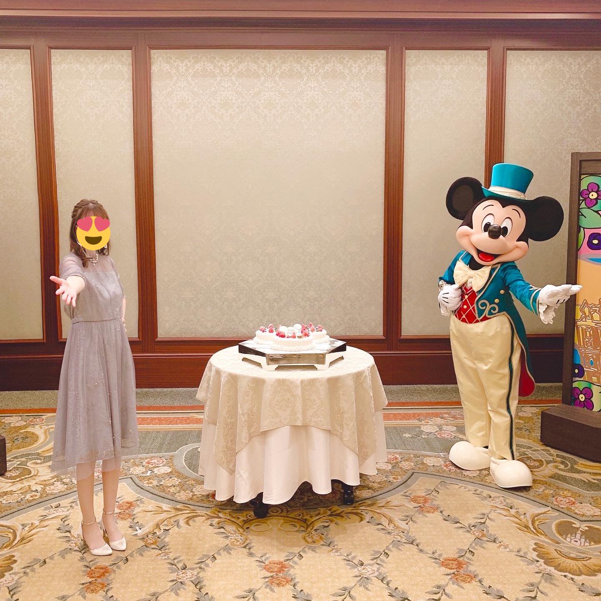 __xoxomickey's tweet photo. 初のセレダイ😭💕✨ミッキーにこんなに近くで会えたのリアルに1年以上ぶりで幸せすぎて溶けた🥲🥲誘ってくれてありがとうございました、王子様すぎ〜〜🥺✨💕💕💕💕 https://t.co/vPDcz1Yt51