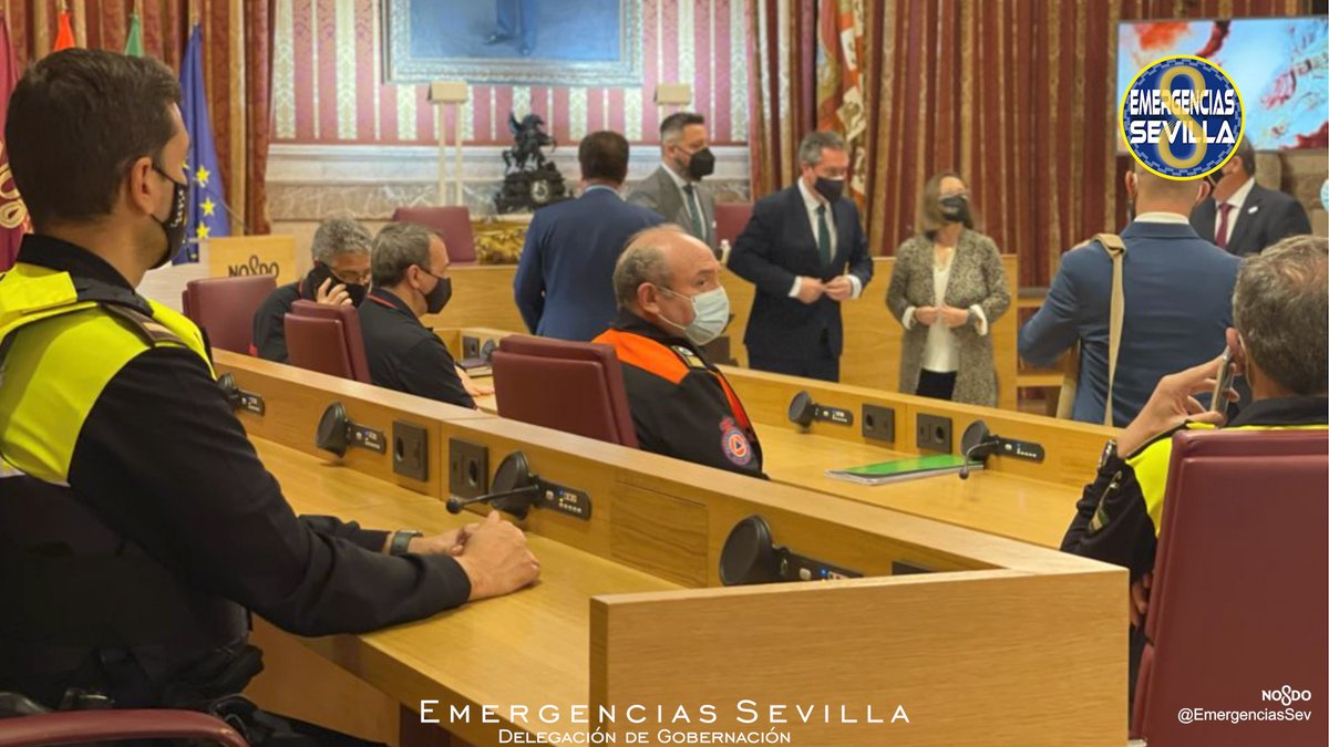 Gracias <a href="/Harmonia_autor/">Harmonía</a>
Un reconocimiento #DeBuenaFe a través de la música. #SSantaSevilla21 
<a href="/policiasevilla/">Policía Local de Sevilla</a> <a href="/policia/">Policía Nacional</a> <a href="/UMEgob/">UME</a> <a href="/guardiacivil/">Guardia Civil</a> #ProtecciónCivil #Bomberos #UMIES #Cecop <a href="/Trafico_Sevilla/">Tráfico en Sevilla</a> <a href="/AndaluciaJunta/">Junta de Andalucía</a> #Epes061 <a href="/HospitalUVRocio/">Hospital Universitario Virgen del Rocío</a> <a href="/HUVMacarena/">Hospital Virgen Macarena</a>
#Gobernación <a href="/Ayto_Sevilla/">Ayuntamiento de Sevilla</a>