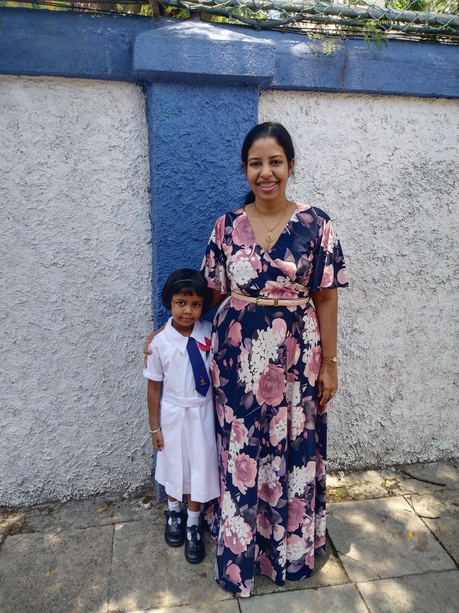 My daughter's 1st day to school