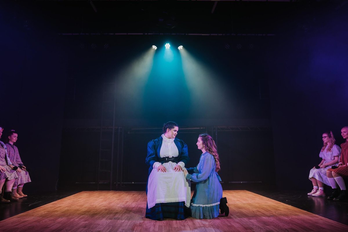 tashphillips14's tweet photo. Opening night of Spring Awakening! Can’t wait✨ https://t.co/8ccwnSTr8J