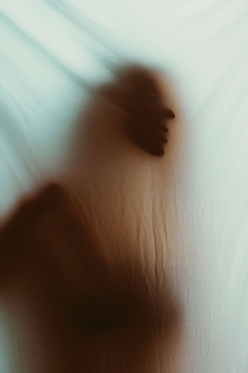 JayHeltzer's tweet image. “Hide and Seek”

Day 60 of #the100DayProject #vss365 #museprompt
#painfulprompts #flexvss #rockandverse #Transdayofvisibility
#100Days100pics100Stories100Words #100DayProject2021 #100DayChallenge #WritingCommunity #100WordStory #WriteOn 
📸: Guilherme Caetano on Unsplash