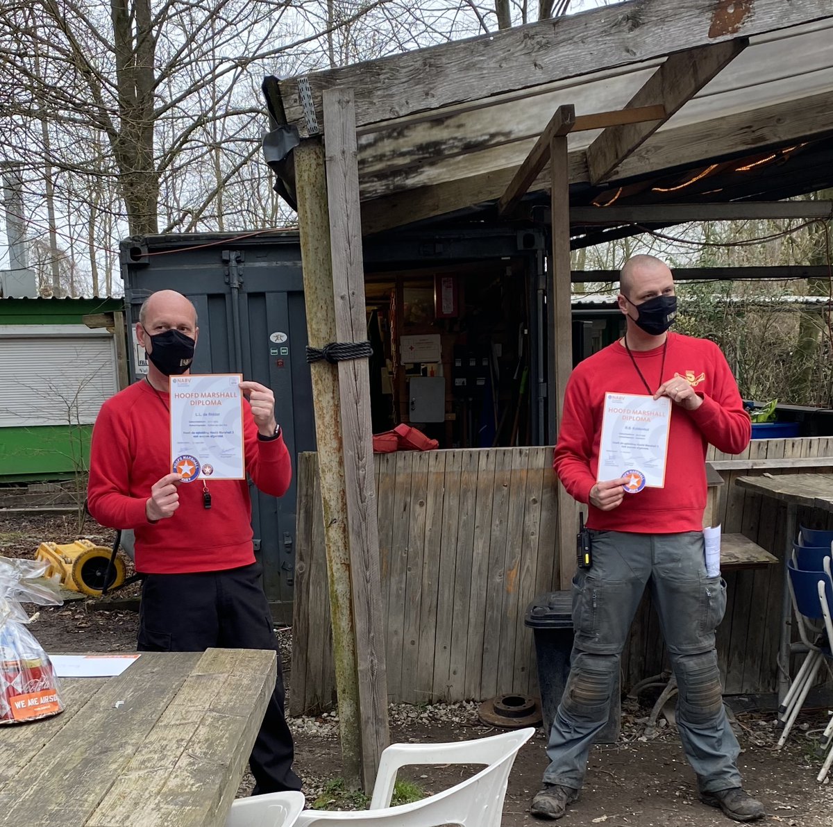 nabv's tweet photo. NABV Nieuws - Hoofd Marshalls! - https://t.co/vmdmJ9fasJ https://t.co/GiiwNHgxv8