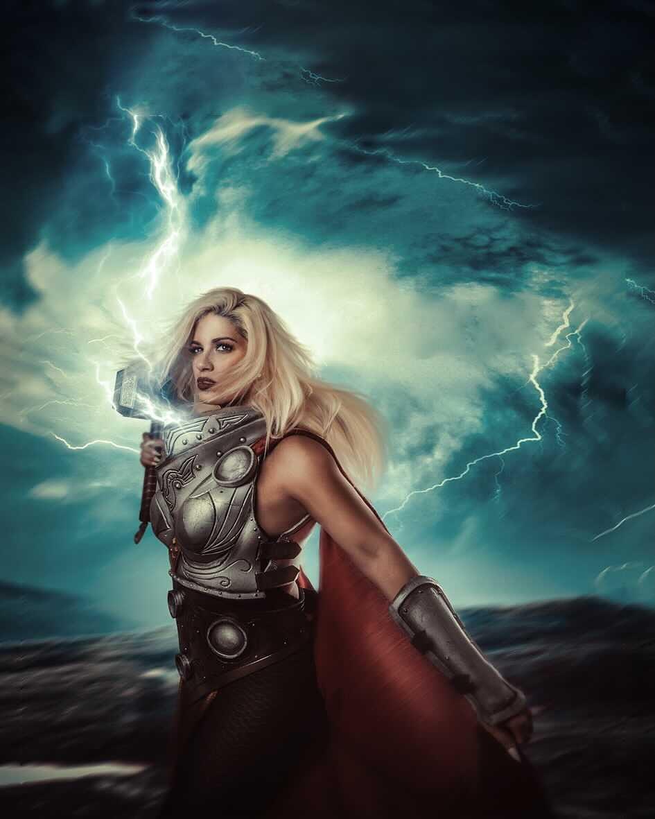 #ladythor #cosplay by @erikacosplay | photo by @erikacosplay || #thor #avengers badasscosplay.com