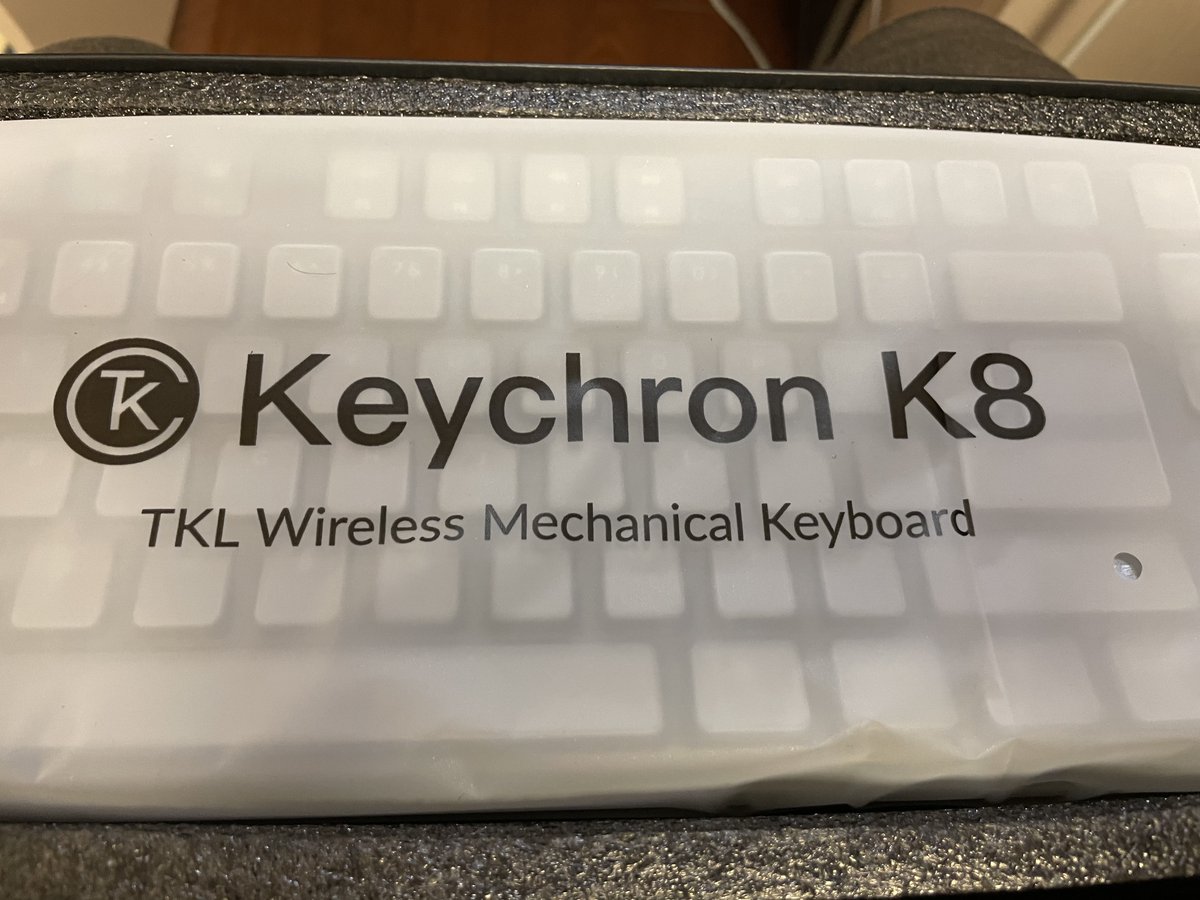 tsunemix's tweet photo. 届いた！
早速使ってみる。USキーボードにまだ慣れない。
#Keychon https://t.co/YrAFMHGyqr