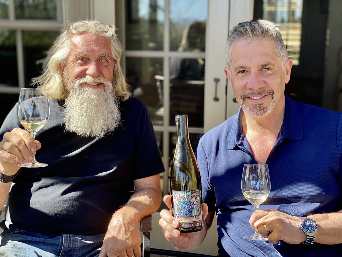 Meeting great people of the wine scene in Napa. Thanks <a href="/pmabray/">Paul Mabray</a> <a href="/CyrilPenn/">CyrilPenn3</a> <a href="/mwangbickler/">Michael Wangbickler</a> Martin Reyes MW, Liz Thach MW, John Konsgaard @DP_Journeyman