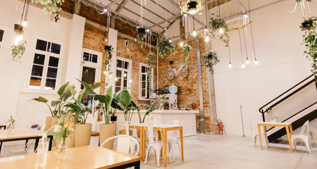 Hygiene now over four times as important as customer service, according to hospitality customers - chtmag.com/hygiene-now-ov… #cleaning #hygiene #CleaningAndHygiene #InfectionControl #hospitality