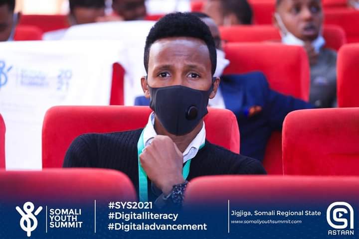 SY_Summit's tweet photo. Face mask may safe your life from the threat of #COVID19. Take care.

"Afdaboolan Waa Dahab".

#sys2021
#DigitalAdvancement
#ditigalliteracy
#techsummit 
#Jigjiga
#DDS https://t.co/W7XEPjplGJ