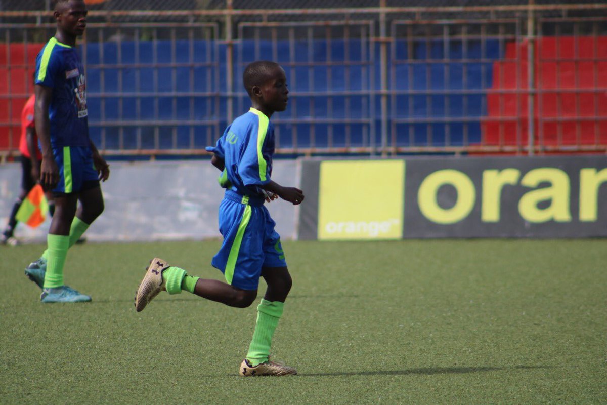Football Tweet β½ξ¨ (@football__tweet) on Twitter photo Eric Marshall played in the fourth tier of Liberian football today for FC Garβou against Mondee Lions.
He is just 11-years old. π€―
πΈ <a href="/WesleyKla/">T. Kla Wesley Jr. π±π·</a> Eric Marshall played in the fourth tier of Liberian football today for FC Garβou against Mondee Lions.
He is just 11-years old. π€―
πΈ <a href="/WesleyKla/">T. Kla Wesley Jr. π±π·</a>