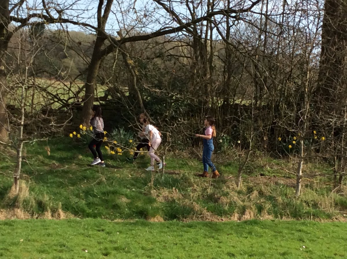StBrendansRCPri's tweet photo. Year 4 have loved taking part in an Easter Egg Hunt this morning to raise money for St. Joseph’s Penny. @CaritasSalford #LockdownLent https://t.co/8oijjboPEi
