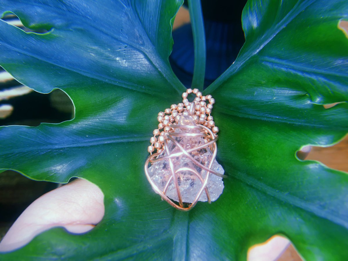 ragingmoon_ap's tweet photo. CLEAR QUARTZ DARLINGGGGβ¨
#BlackOwnedBusiness #mdbased #blackwomanowned https://t.co/lCYwaXWCmU