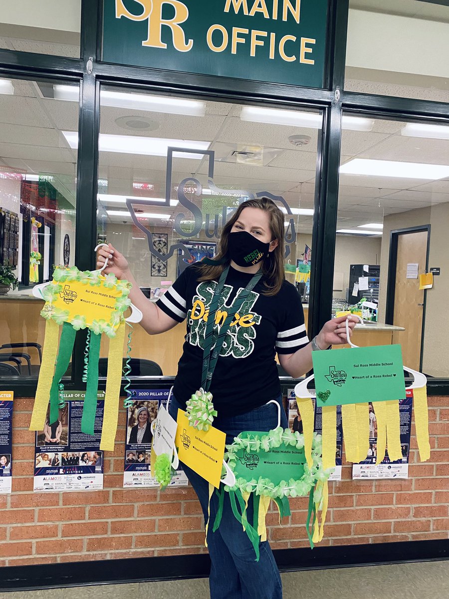 MissLoraNISD's tweet photo. 🎉The @NISDRoss Teachers are ready for the Texas Loves Teacher Tour by @HEB this afternoon. 

💚Custom Spirit Hangers for our vehicles made by our amazing front office staff! 💚 @MrsOrozcoNISD couldn’t decide which one to pick! 🤍 https://t.co/gGvWwwFlJY