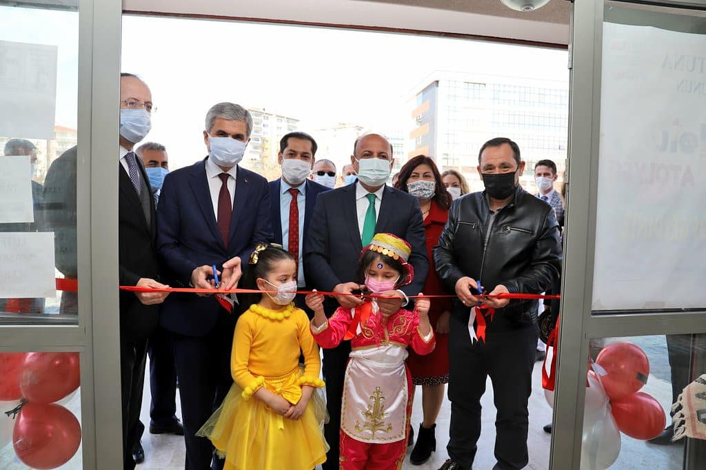 ankara il milli egitim mudurlugu on twitter etimesgut kaymakami izzettin sevgili etimesgut beld bsk enverdemirel il mudurumuz sn turanakpinar tcmeb d bask zubeyir gokhan dogan md yard mehmeta53569834 ilce mem tamerkirbac etimesgut