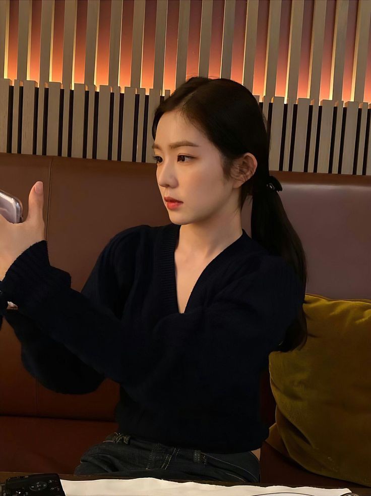 i'm back, yok mutualan ma gue!

mutualan? Rt/like
Fambest? dm
#rpindonesia #rp #rpworld
#roleplayerindonesia 
#roleplayer #rptwt