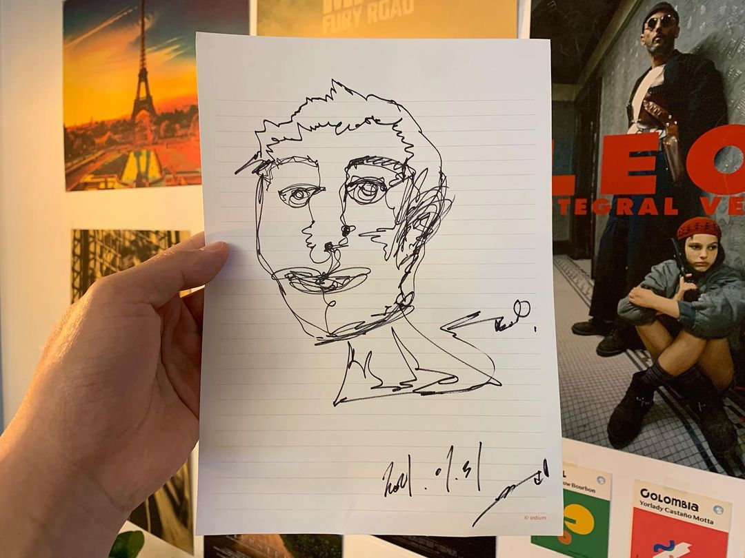 Oh Hee Jun's ig https://www.instagram.com/p/CNFR7p7sqUw/?igshid=12dw90yfbe7kJunyoung has drawn a sketch of Oh Hee Jun before (the second picture). https://www.instagram.com/p/CKvPheFMNlV/?igshid=18wup4b68zkk5 #이준영  #LEEJUNYOUNG  #유키스  #UKISS  #이미테이션  #Imitation  #권력  #모럴센스  #MoralSense