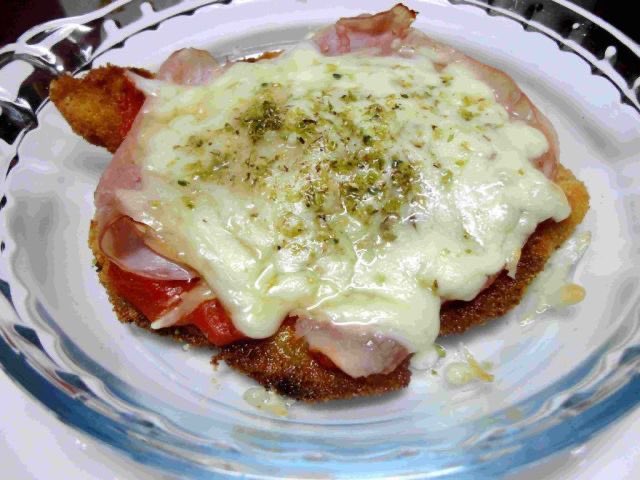 clubdelbajon's tweet photo. Tweet de apreciación a la milanesa napolitana https://t.co/x97OfNZA1j