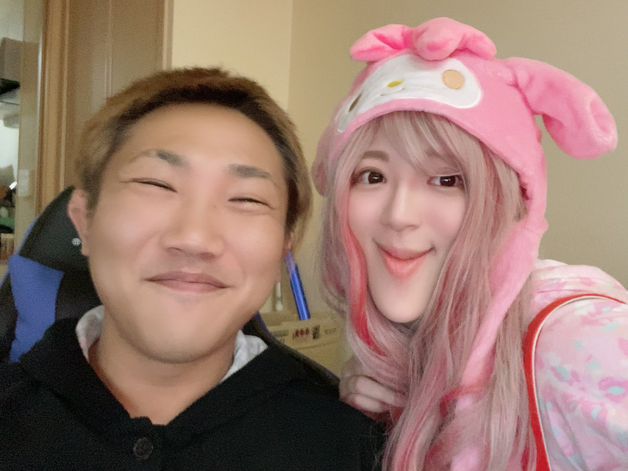 もんちゃん リアルカイジ 優勝 マイメロくんが 厚木の伝説のたまごサンドに連れて行ってくれて帰りに なあぼうとコラボしてきました 楽しかったなぁ 見てくれた方もありがとう コメント優しくてビックリした たまごサンド贅沢で美味しい