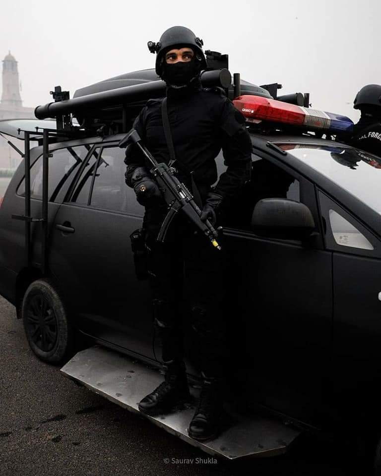 DefenceDirect's tweet image. The ethos of the NSG is premised on the following : 
1. Persuit for the excellence
2. Lead from the front
3. Zero error
4. Speed, surprise, stealth, precision and accuracy are its hallmark
@nsgblackcats

#nationalsecurityguard #nsgcommandos #specialforces #blackcats #commando