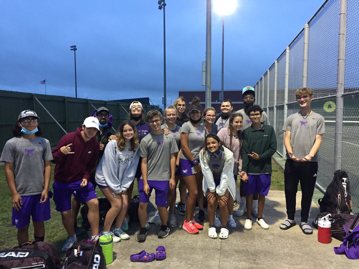District Tennis 24-5A / Region 3

Advancing to the Finals for GD - Jessica Gayle &amp; Brooke Morgan

Playing for 3rd Place BD - Sebastian Baladez &amp; Luke Boone 
and BS Ernest Maldonado 

Great 🎾 today from all our Wildcats!Go get ‘em Cats!