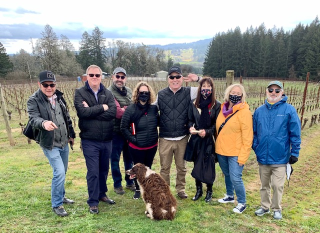 Finally getting around to sharing this! Cool crew photo from recent media tour featuring <a href="/SawyerSommelier/">Christopher Sawyer</a> <a href="/GreatNWWine/">Great Northwest Wine</a> <a href="/SOMMspirations/">Brianne Cohen</a> @CarlGiavanti <a href="/Winerywanderin2/">Winerywanderings</a> and Ellen Landis <a href="/RibbonRidgeAVA/">Ribbon Ridge AVA</a> #wvcommunity #wvinbloom