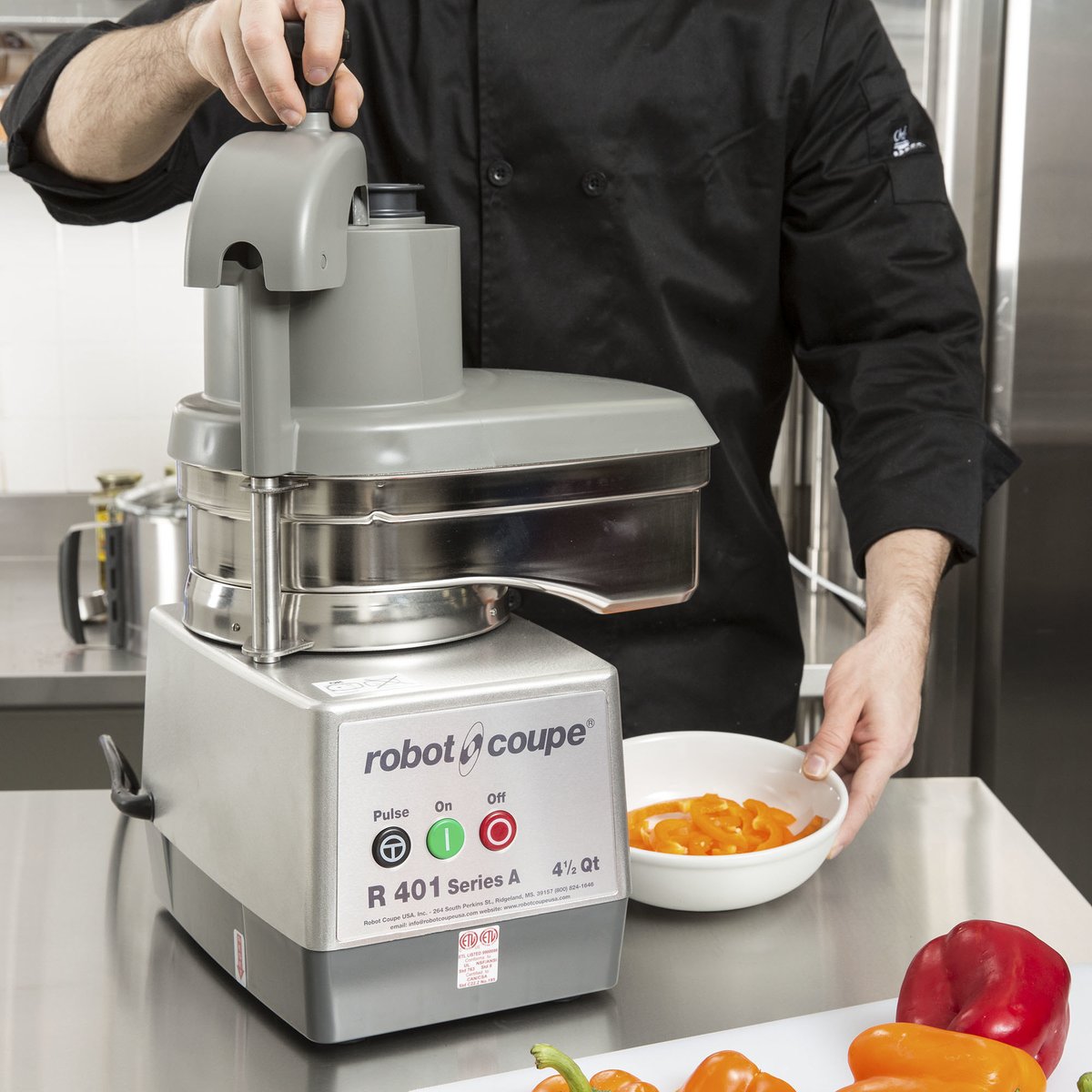 VortexRestEquip's tweet image. Slice down your prep time with the Robot Coupe R401 4.5 qt. combination food processor ! check us online for pricing !

#robotcoupe #foodprocessor #commercialkitchen #foodequipment #restaurantequipment