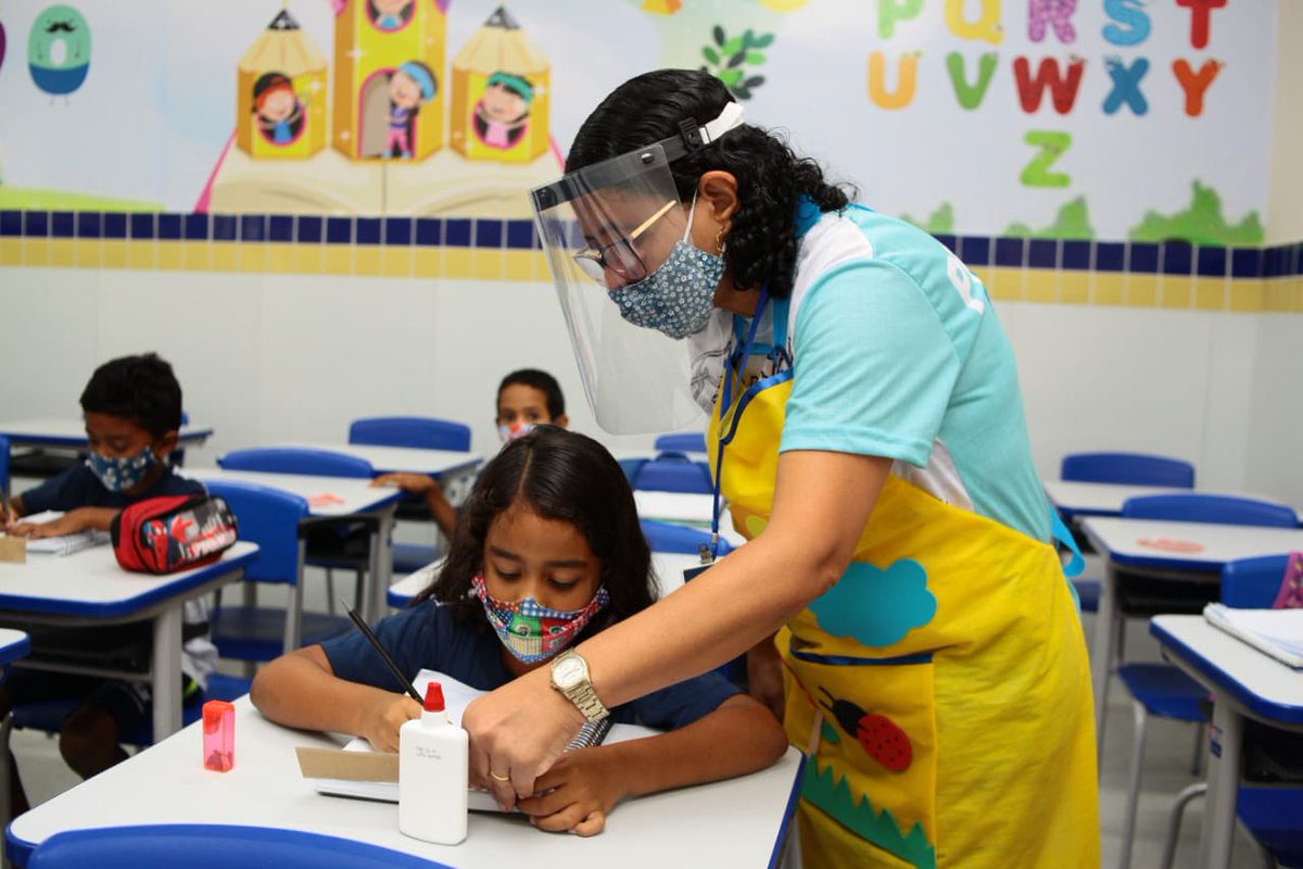 Clewinhocavalca's tweet photo. Mais um dia de aulas presenciais em Pilar, seguimos trabalhando e buscando o melhor para nossos alunos. https://t.co/G0SL1GxyGl