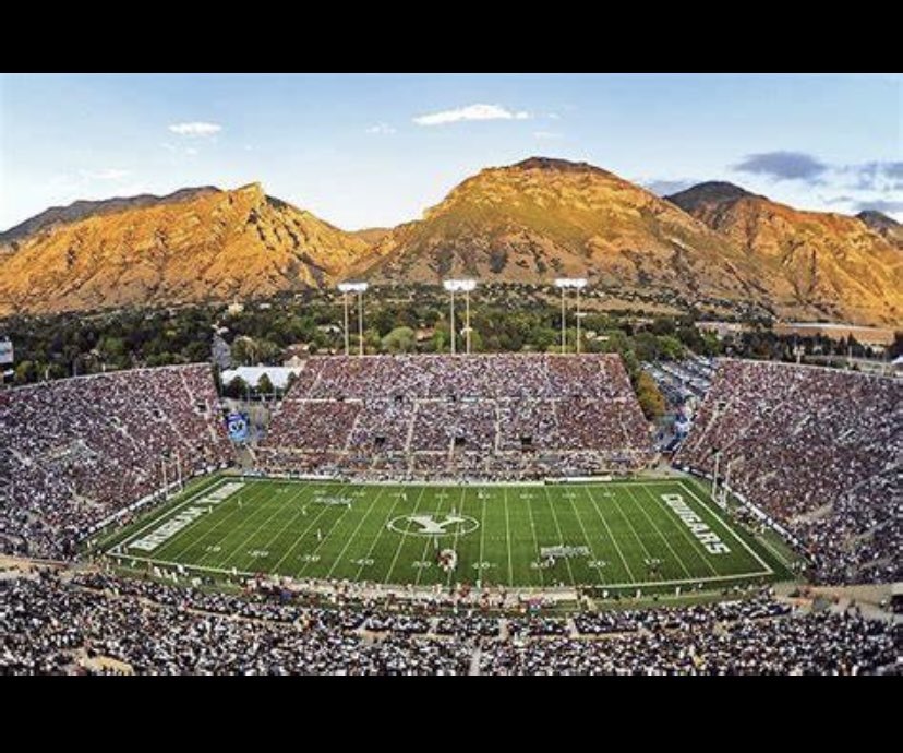 ZacharyCourtn11's tweet photo. After a great talk with @Coach_DFunk  and @BYUfootball im proud to announce I have received my 5th D1 offer to Brigham Young University!!! https://t.co/4nBWsATAm8