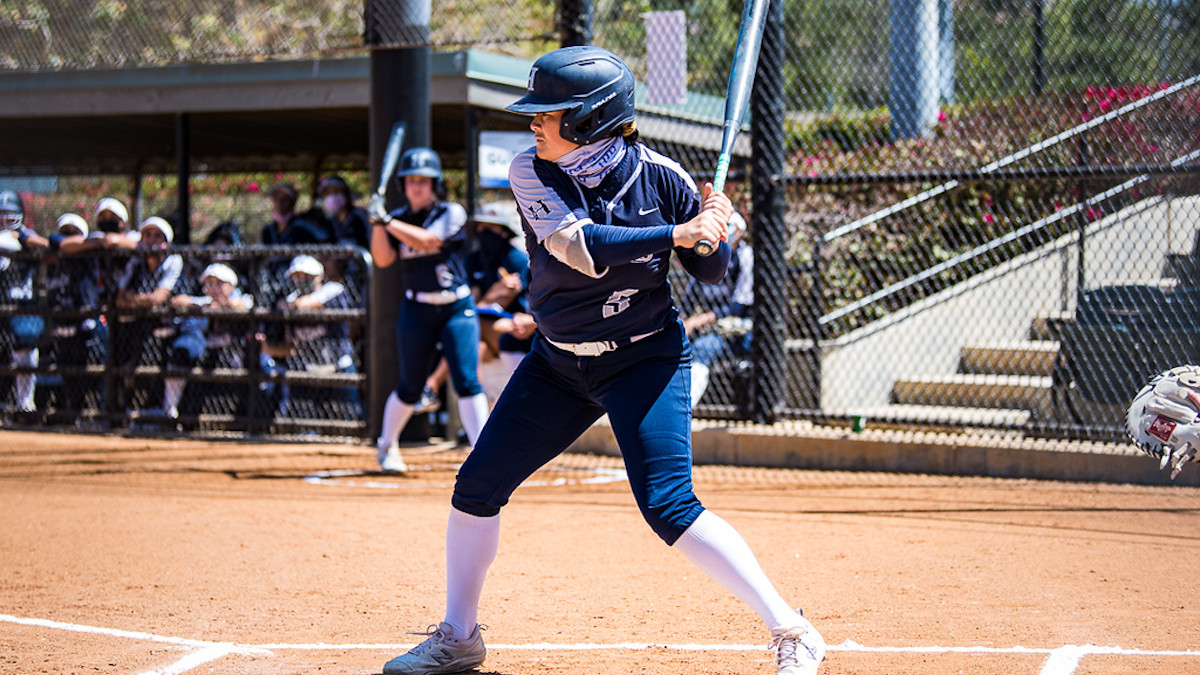 HIURoyals's tweet photo. #HIUSB: Royals Take Two Extra Inning Wins From Lions
- https://t.co/ExWFuQHE7v https://t.co/KFd3hQow0N
