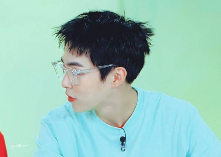 HourlyXiuminn's tweet photo. #시우민 #XIUMIN @weareoneEXO https://t.co/uWICNUOCTk