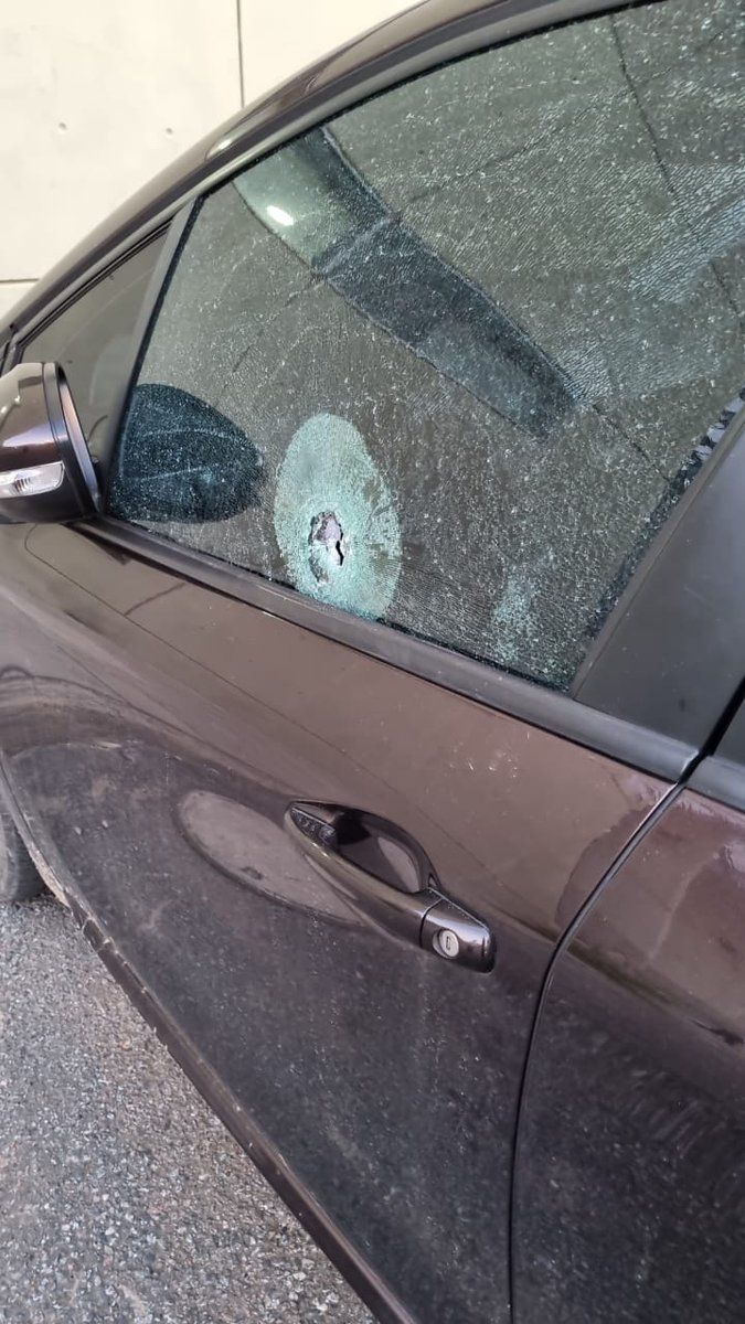 thesoder's tweet image. Amiga enfermera.. 14 hs vacunando y le intentan robar.. Por eso #LiberenADiego #MatenlosATodos
#chorrosMuerto @Rosariotres @lacapital @TransitoRosari @ConLaGenteRos