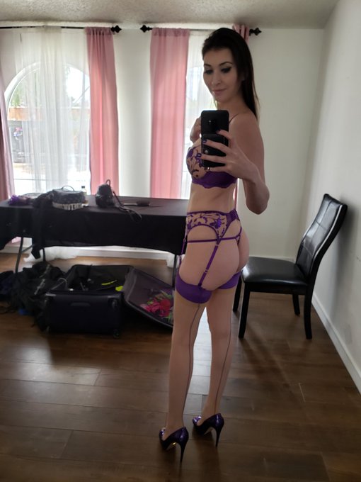 @MileHighMovies https://t.co/TDYOsiT4St<a class="tags" href="/tag/milehighmovies">@milehighmovies</a>