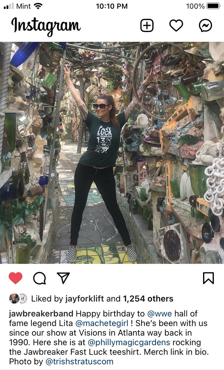 The Jawbreaker Instagram account posting a photo of Lita that was taken by Trish Stratus is a collision of worlds I was not expecting https://t.co/9lEWjGRVXy