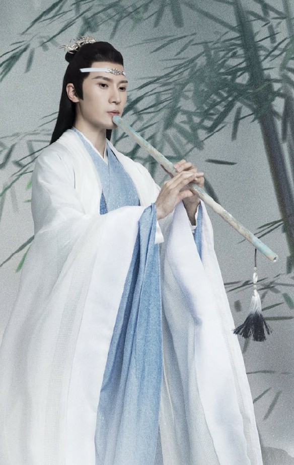 On the Lan side, we have Lan Wangji's elder brother Lan Xichen, aka Lan Huan, aka the First Jade of Lan. Ships his brother and Wei Wuxian like it's his job and lowkey horny as fuck for Meng Yao (more of whom later). Mostly gentle and calm but dangerous in battle.