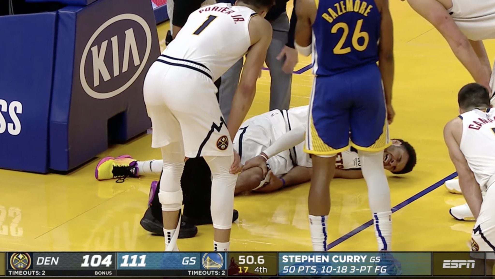 Bleacher Report on Twitter "Jamal Murray was helped off the court after an apparent knee injury