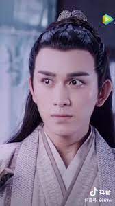 Sitting somewhere between the Nie and the Jin is Meng Yao, later known as Jin Guangyao and Lianfang-zun. He's the bastard son of the Jin sect-leader and when we first meet him, he and his dimples work for Nie Mingjue. Wants to get RAILED by Lan Xichen (who wants this also).