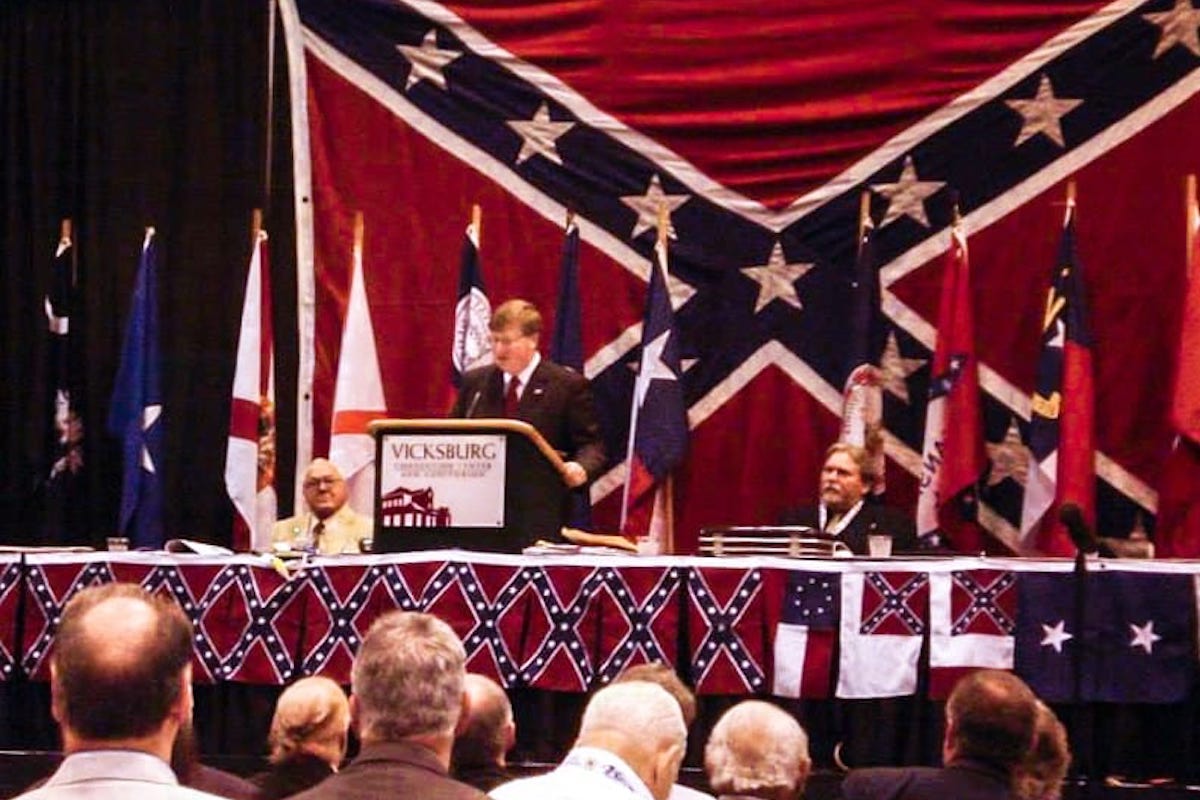 BREAKING from  @DonnerKay: A year after Mississippi changed our state flag, a Confederate group is celebrating after Gov. Tate Reeves once again declared April as "Confederate Heritage Month."Story:  https://www.mississippifreepress.org/11224/darn-tootin-it-is-gov-tate-reeves-again-declares-confederate-heritage-month-scv-says/