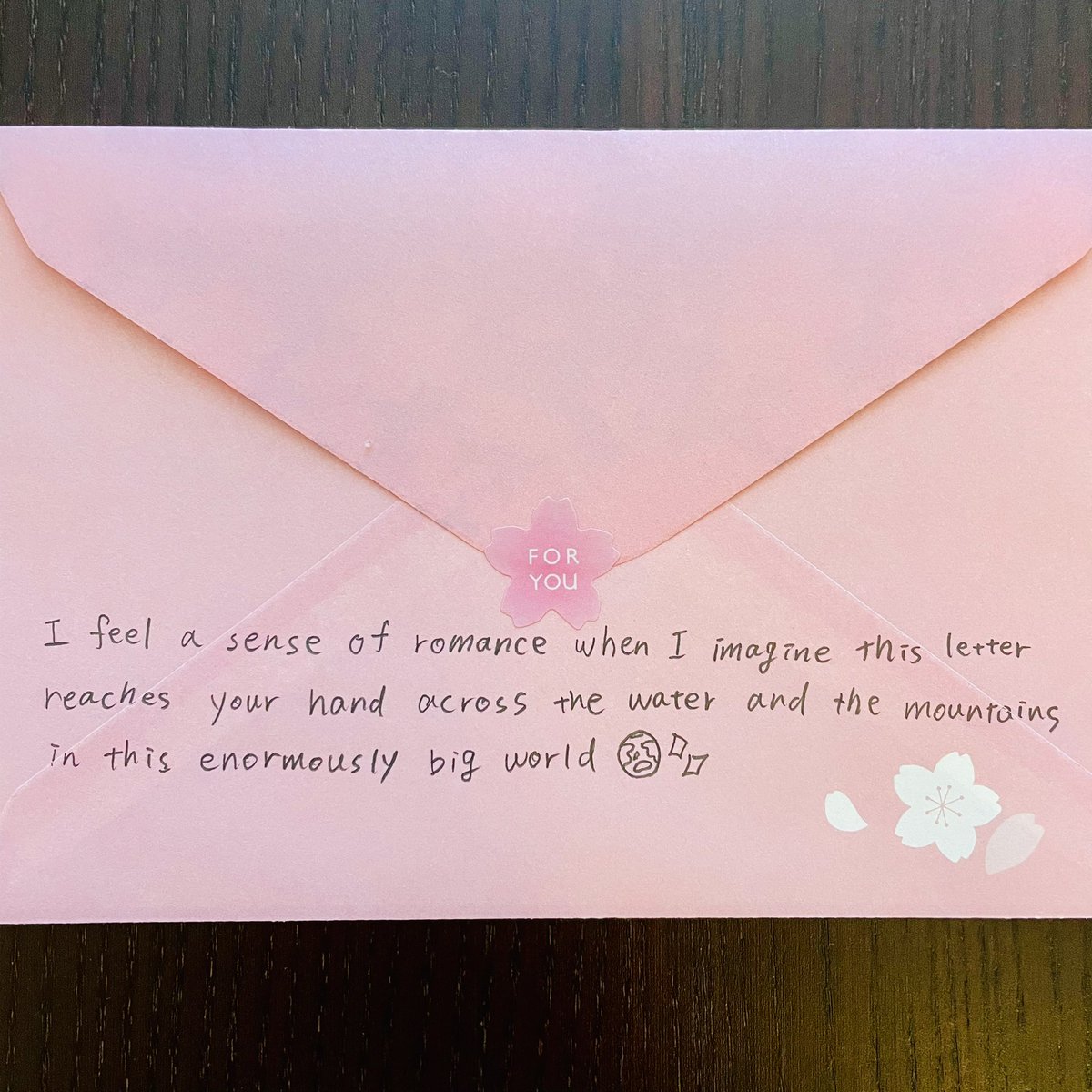 NMiyamon's tweet photo. Want to receive handwritten Japanese letters from yours truly?💌 Find Miyamon on Patreon to access exclusive content and options to receive letters from Miyamon!

https://t.co/WxfeJrS90j

#letter #miyamon #patreon #exclusive #tegami #japanese #learnjapanese #allovertheworld https://t.co/QnNGcWIUFB