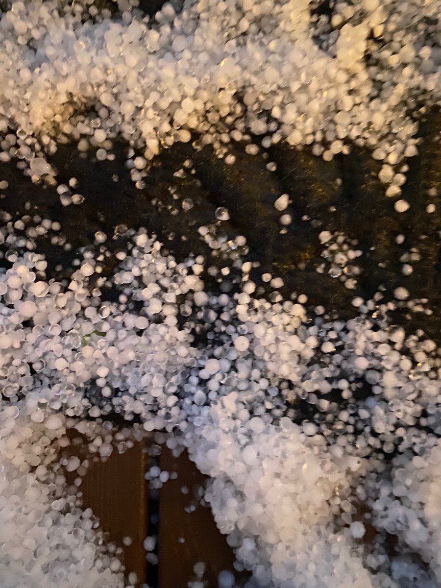 JulieRothhouse's tweet photo. Ahhh. Nothing like #April in #Virginia. 
Violent #hail #storm 15 minutes ago. https://t.co/4S9a056vxq