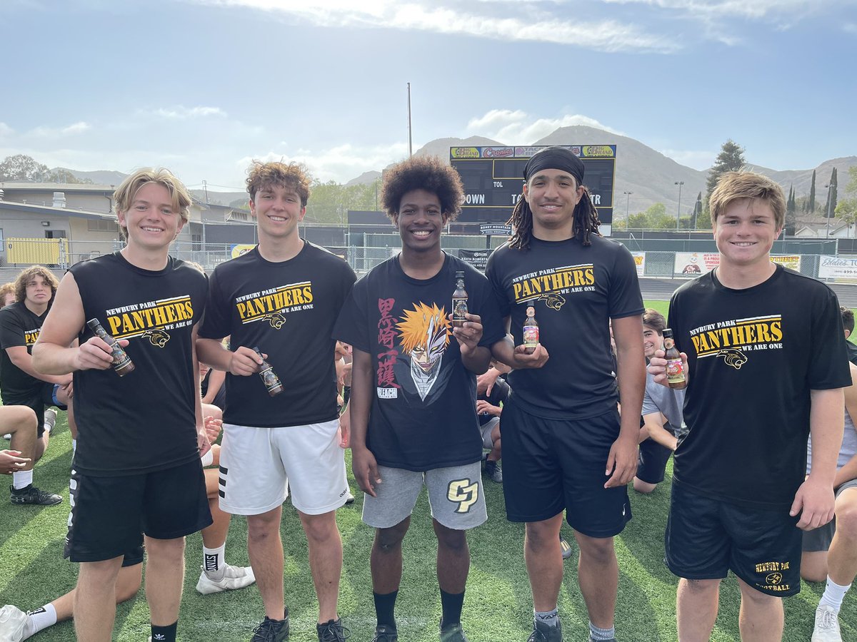 <a href="/HscBoney/">OldBoneyMountain</a> Hot Sauce Players of the Week vs Moorpark!

Offense - <a href="/Cmiddleton2021/">Christian Middleton</a> 
Defense - <a href="/kylemahonn/">Kyle Mahon</a> 
Special Teams - Tyler Williams
REAPER SAUCE Hitters of the Week - <a href="/CaseyKnieriem/">Casey Knieriem</a> &amp; @Amarijt81