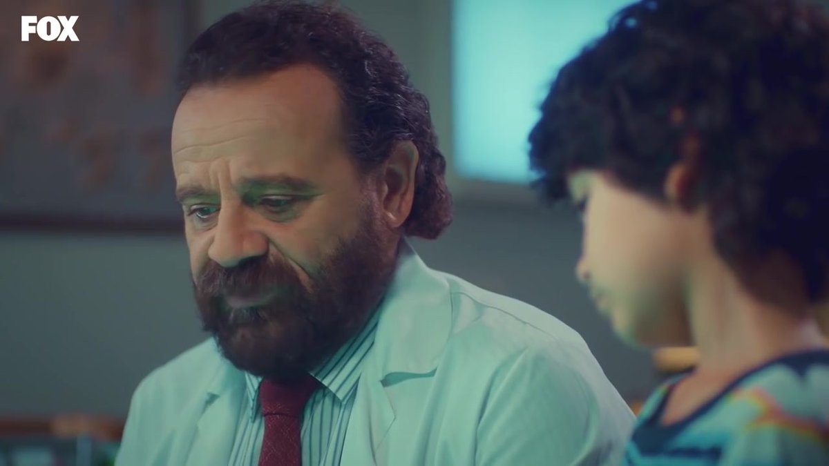 DrAdil_Arg's tweet photo. Lo siento mucho, campeón. Ya no puedo salvarlo. Si hubiera podido tratarlo antes, seguiría con vida.

BIENVENIDO DOCTOR MILAGRO
#DoctorMilagro https://t.co/9PstGO9yo9