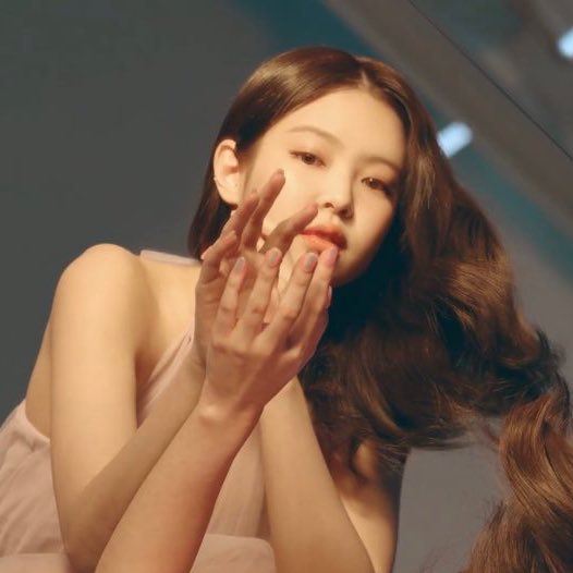 J tweet media