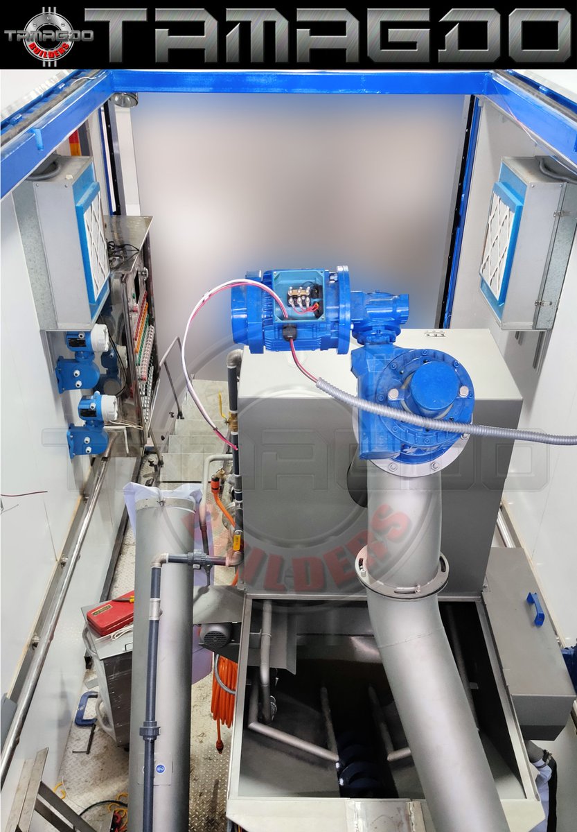 tamagdo's tweet photo. we discover , you explore, mobile acceptance unit built by Tamagdo Builders ,#truckbodybuilders,#tamagdobuilders,#trucks https://t.co/rRoUH9fd81