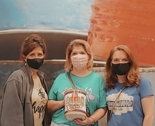 McDonald's spirit night. Look at us #shiningbright <a href="/HumbleISD_SWE/">Summerwood Elementary</a> <a href="/Newton_SWE/">Janet Newton</a> <a href="/Tews_SWE/">Camie Tews</a>