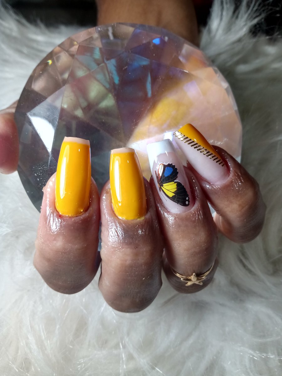 StudioDayana's tweet photo. Colocação de Fibra de vidro💕

✨Instagram: @studiodaypereira https://t.co/VDFf7tUyCo
