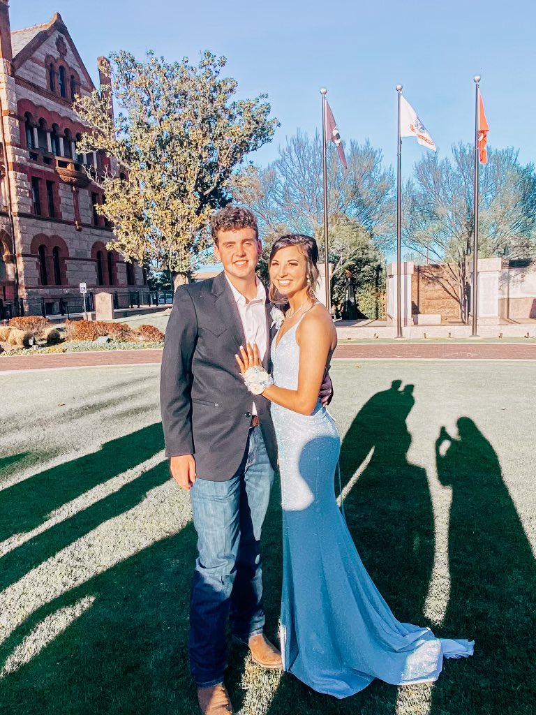 AllenLaiken's tweet photo. PROM🤩 https://t.co/tCJbjFN29b