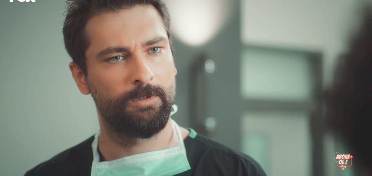 Duruargofi's tweet photo. Como lo supiste?
En que hospital estás trabajando?

Eres, mi nuevo residente?

BIENVENIDO DOCTOR MILAGRO
#DoctorMilagro https://t.co/DUbLIkleAK