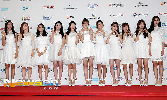 [UPDATE] According to this article, Joo Kyulkyung who is currently in China and Mina, due to her schedules are most likely to miss the reunion

Source: entertain.naver.com/read?oid=609&a…