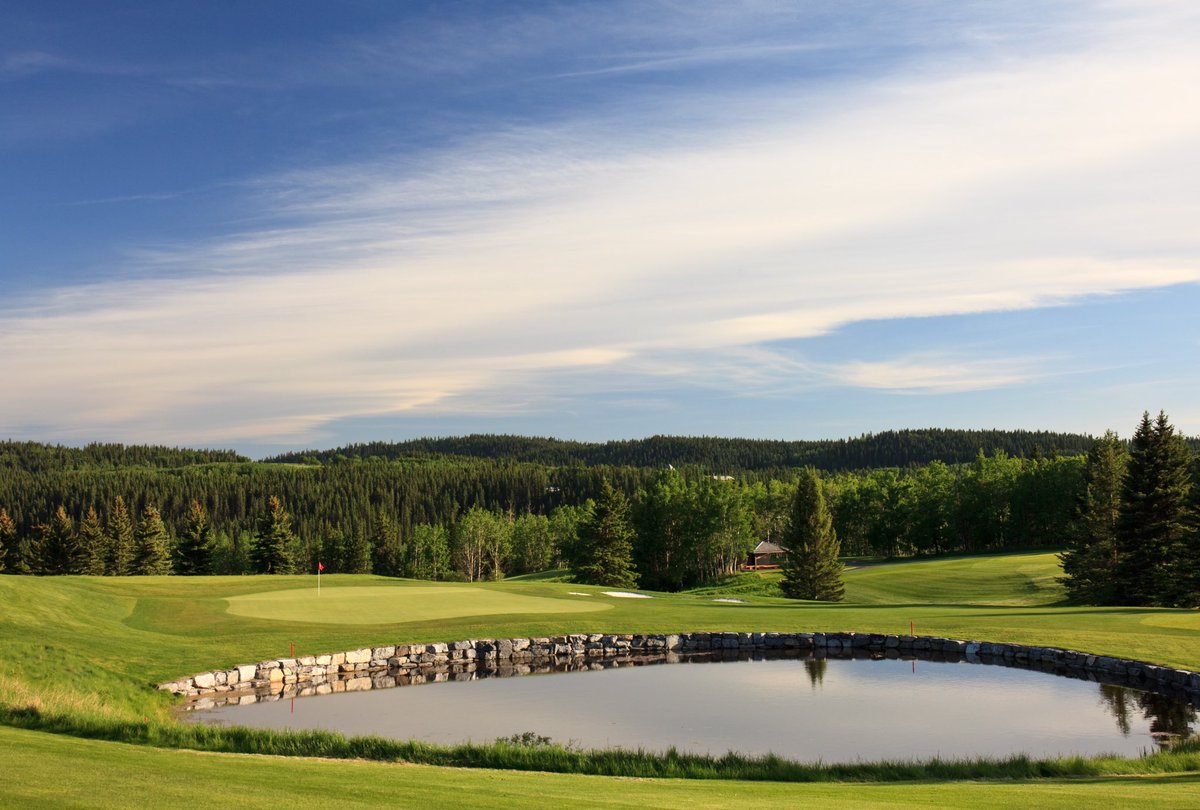 PriddisGreens's tweet photo. Are you ready to ESCAPE to excellence this season? #golfpg https://t.co/n8RKG0j4rk
