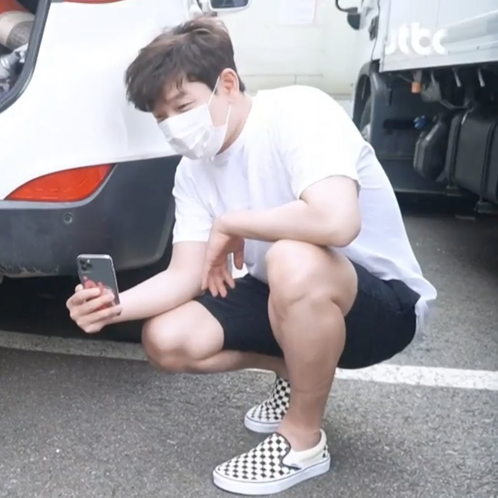 시지프스 메이킹 조승우 신발 (사복)

shop.vans.co.kr/product/VN000E…

VANS
코어클래식 Slip-On 체커보드 슬립온

🏷 59000